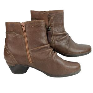 Cobb Hill Laurel Bootie Women's Sz 7.5 Brown Leather Ankle Zip CI1735 *See Flaw*